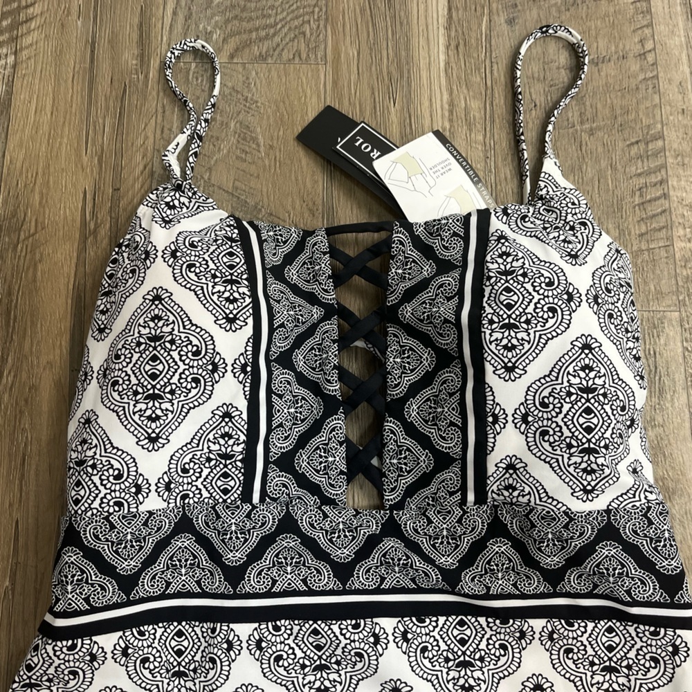 NWT La Blanca Strappy Mio One Piece Swimsuit - Picture 5 of 13